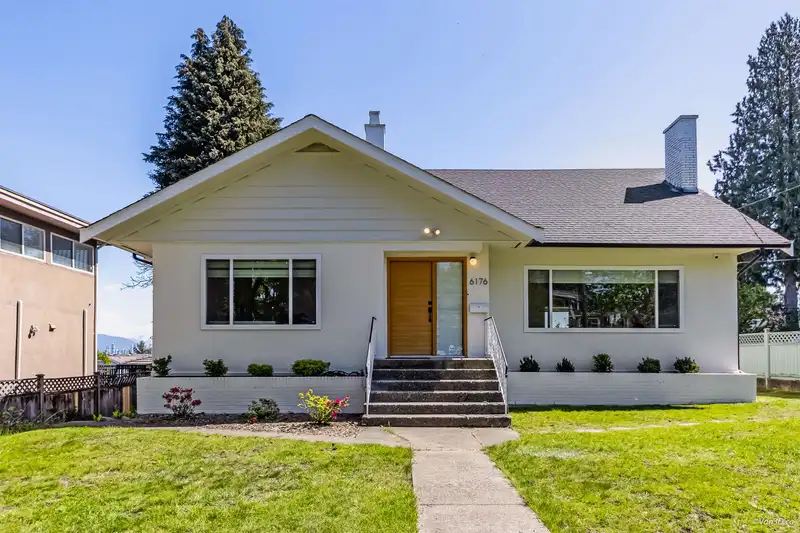 6176 DENBIGH AVENUE - photo 1 of 16