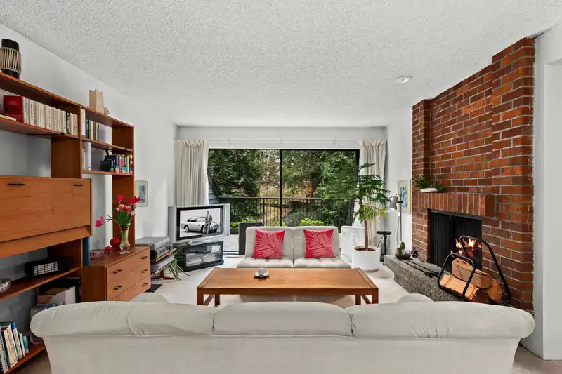 856 FREDERICK ROAD - photo 2 of 26