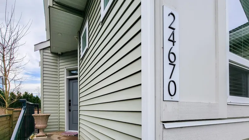 24670 106 AVENUE - photo 2 of 25