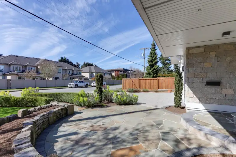 1088 FERGUSON ROAD - photo 3 of 40