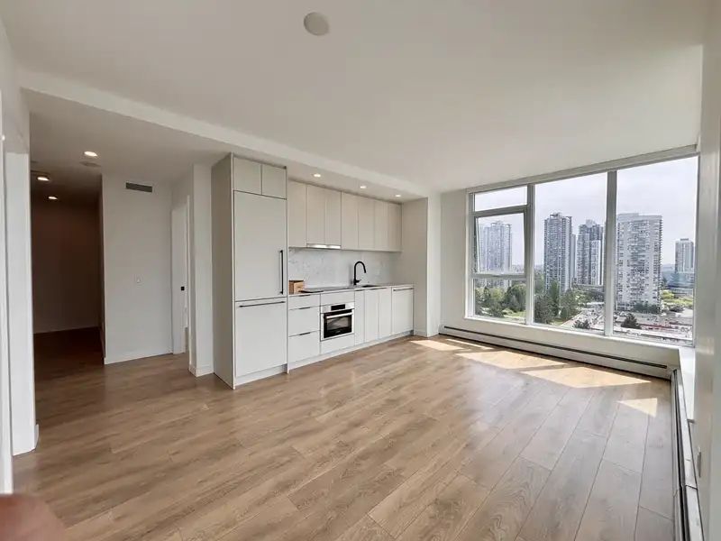 1708 13685 102 AVENUE - photo 3 of 29
