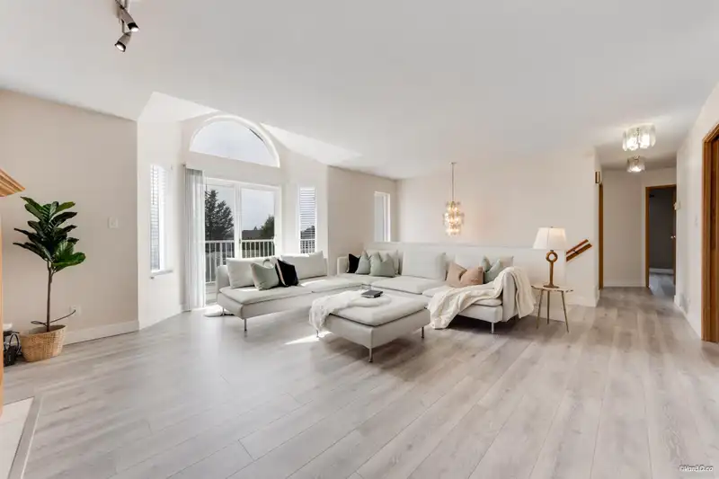 34631 BALDWIN ROAD - photo 2 of 40