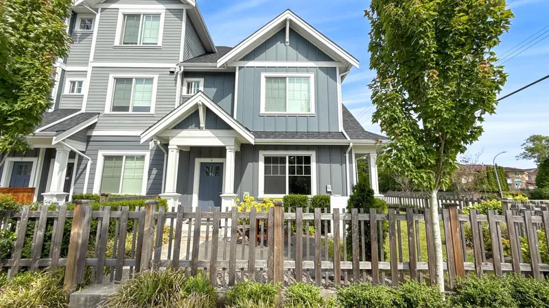 4 7780 BRIDGE STREET - photo 2 of 25