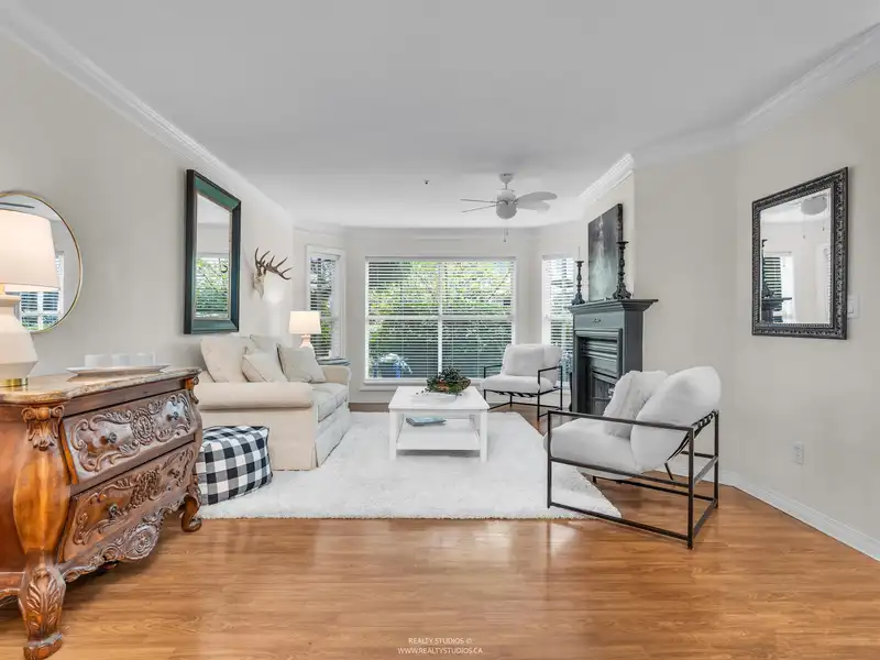 102 7151 121 STREET - photo 3 of 25