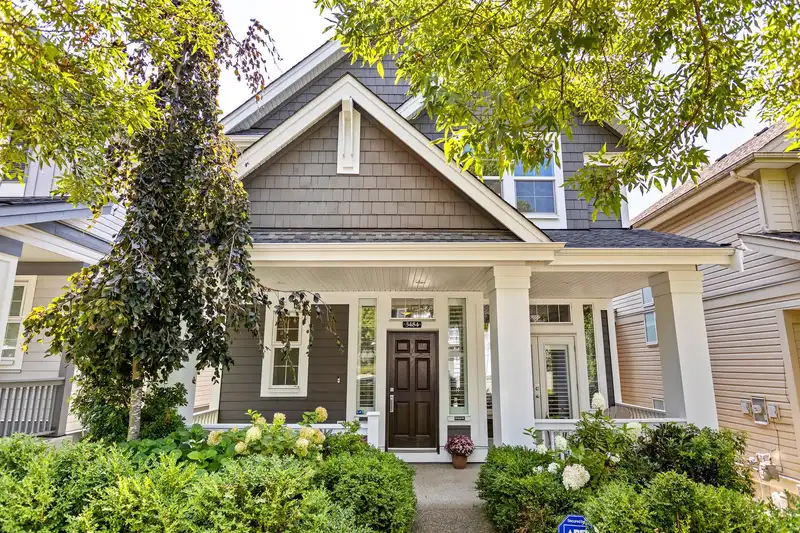 3484 GALLOWAY AVENUE - photo 3 of 40