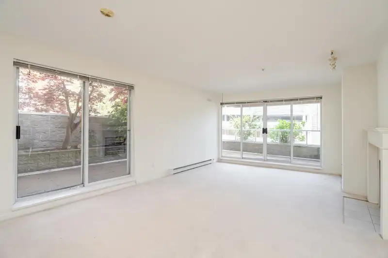 201 1119 VIDAL STREET - photo 3 of 38