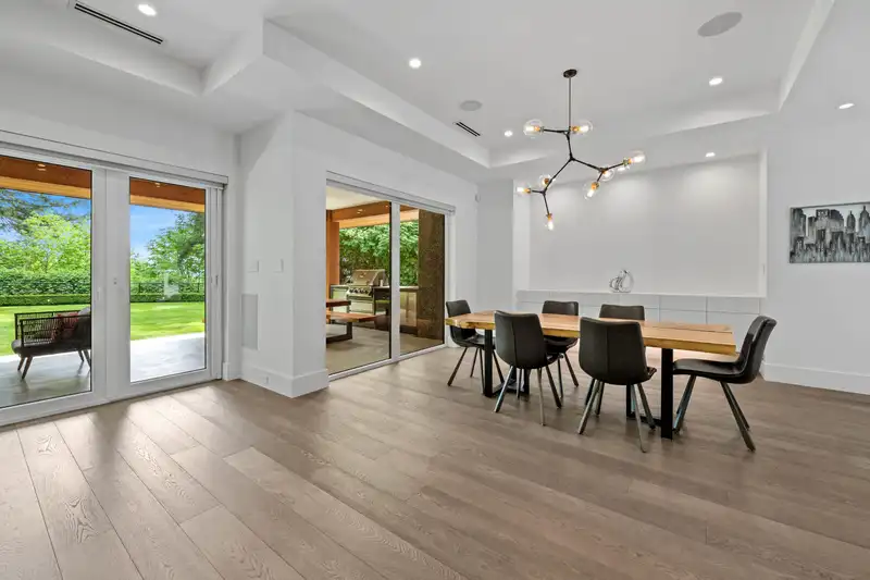 2381 WINDRIDGE DRIVE - photo 4 of 40