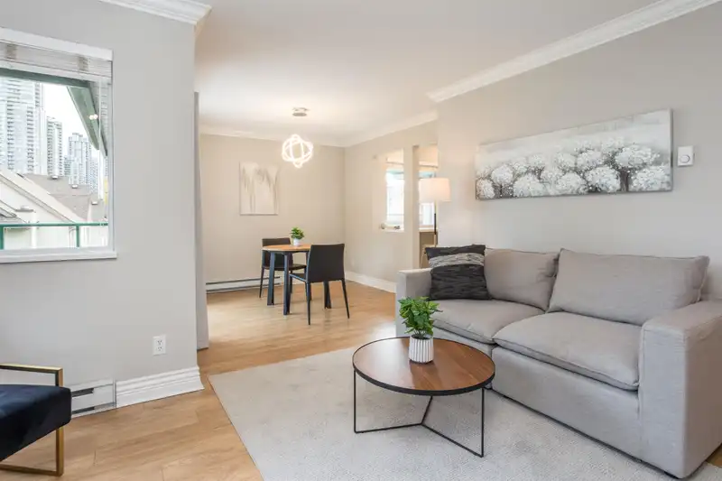 309 1155 DUFFERIN STREET - photo 2 of 27