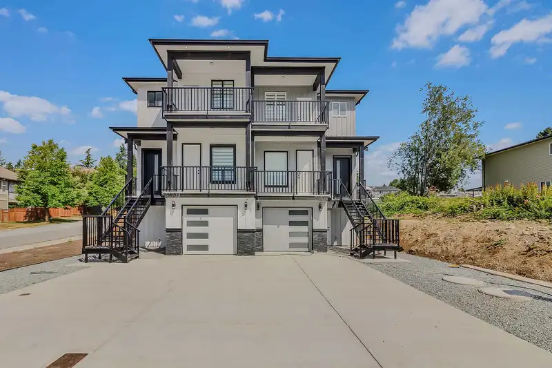 32711 ANTELOPE AVENUE - photo 1 of 40