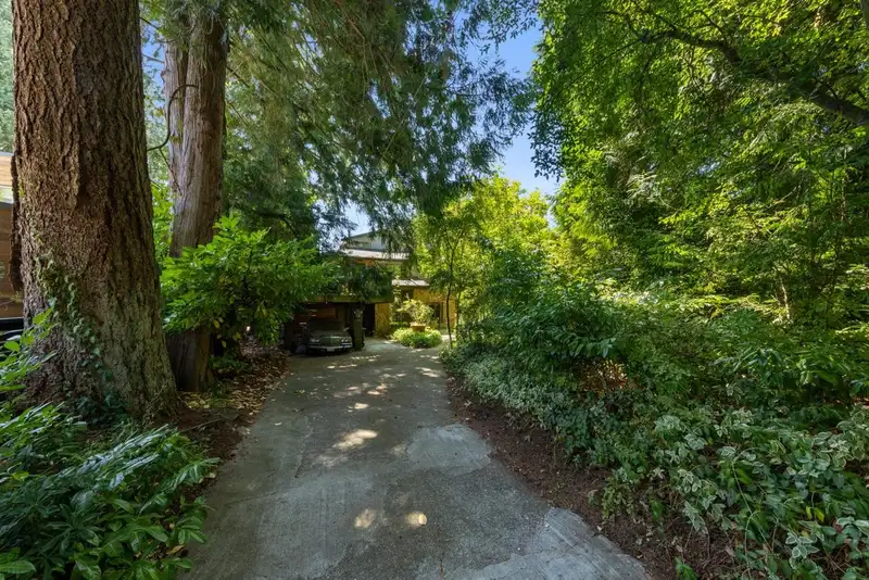 3060 W 45TH AVENUE - photo 4 of 25