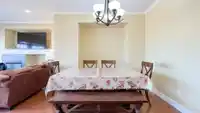 5942 165A STREET - thumbnail 8