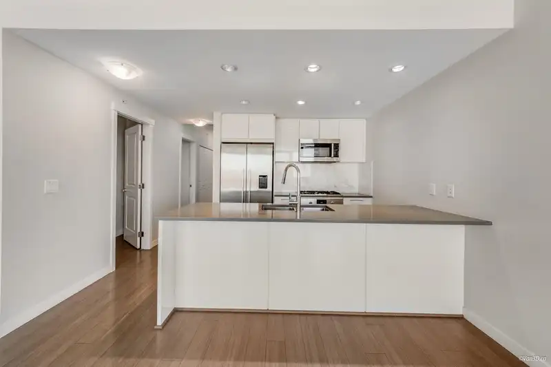 1008 3281 E KENT AVENUE NORTH - photo 4 of 26
