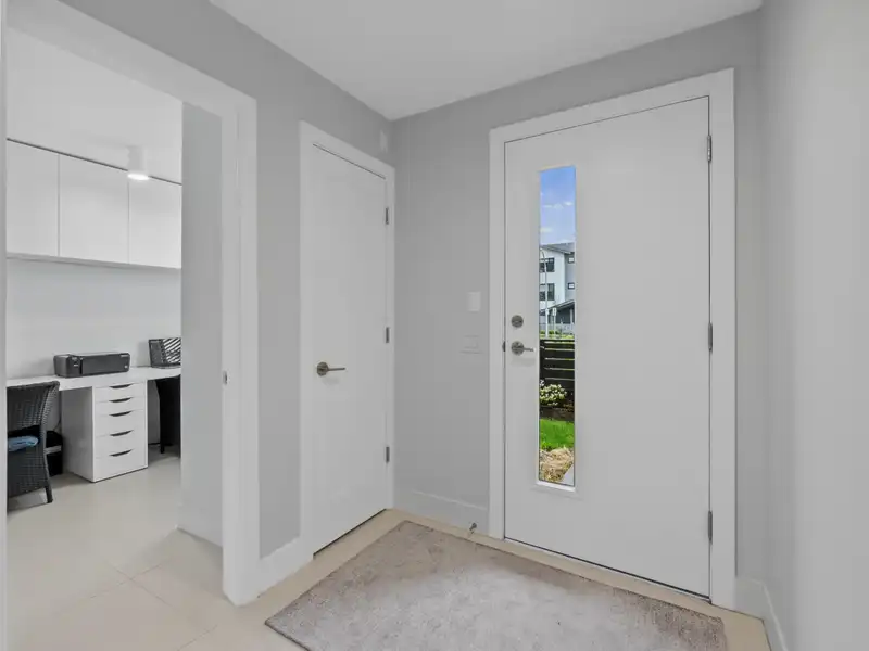 30 16685 25 AVENUE - photo 3 of 31