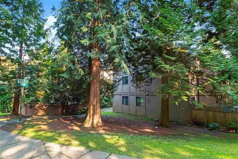 303 9150 SATURNA DRIVE - photo 1 of 18