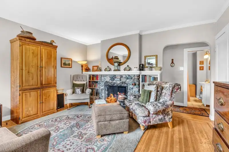 3580 W 17TH AVENUE - photo 3 of 40