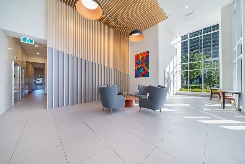 2107 4465 JUNEAU STREET - photo 3 of 24