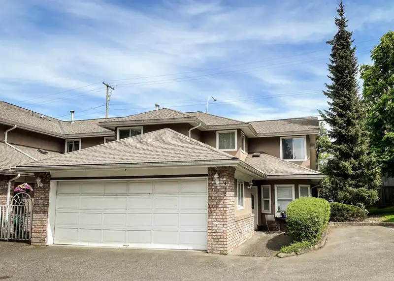 412 6866 NICHOLSON ROAD - photo 1 of 40