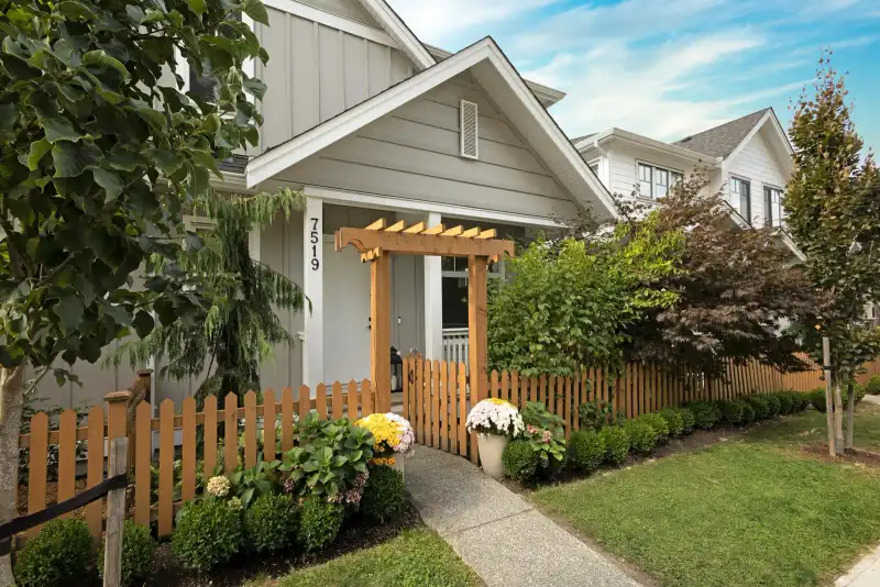 7519 198B STREET - photo 1 of 40