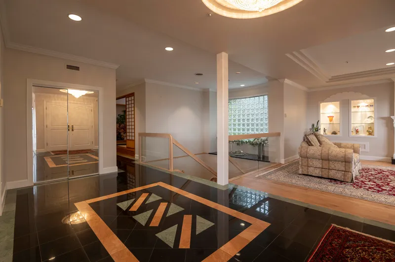 2572 WESTHILL CLOSE - photo 2 of 25