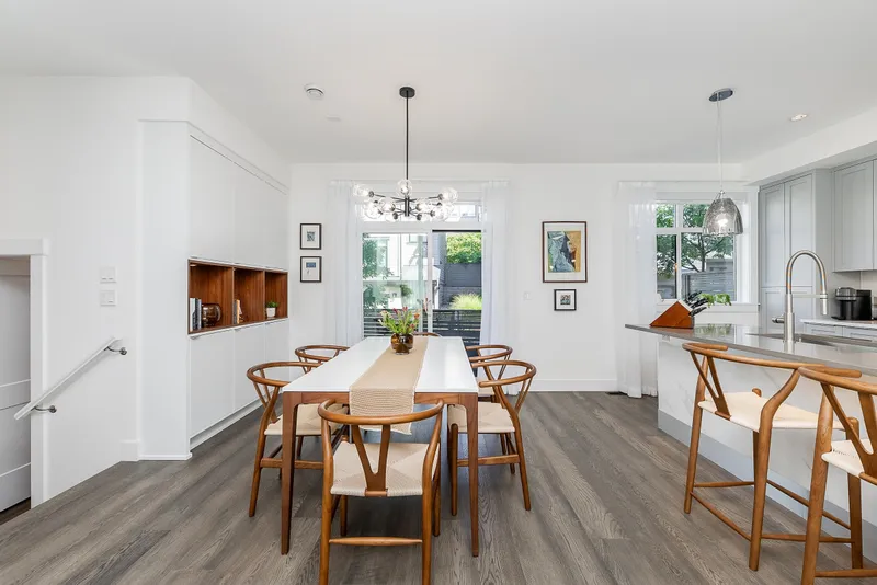 16 3535 PRINCETON AVENUE - photo 3 of 25