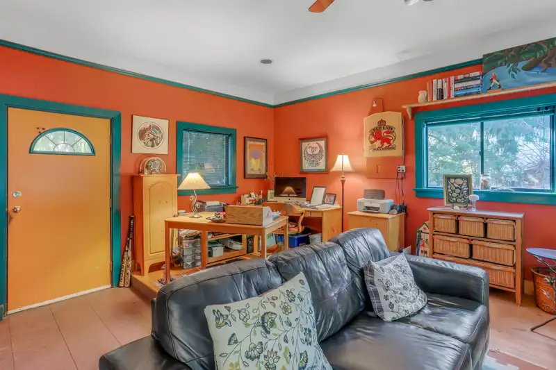 845 56 STREET - photo 4 of 21
