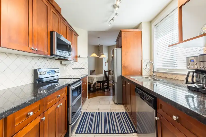 13 8655 159 STREET - photo 4 of 40