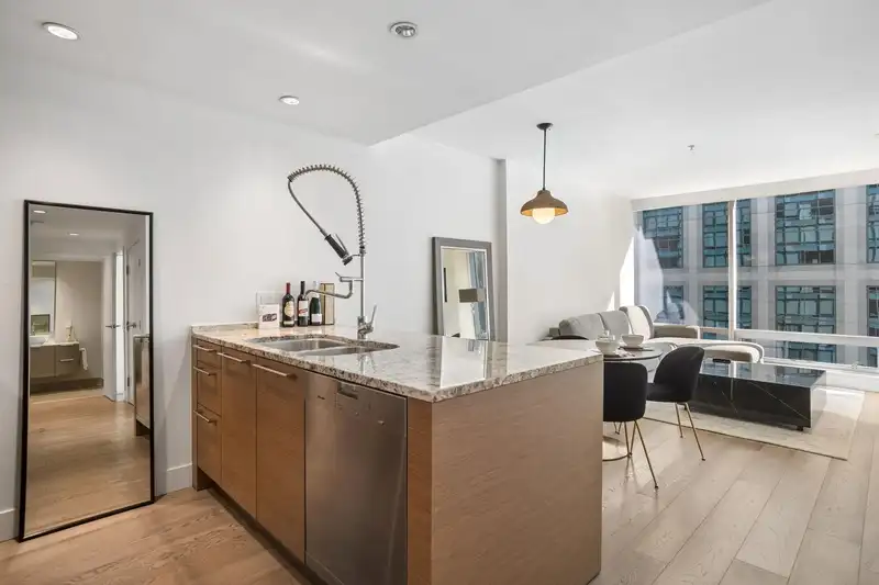1804 1111 ALBERNI STREET - photo 2 of 35