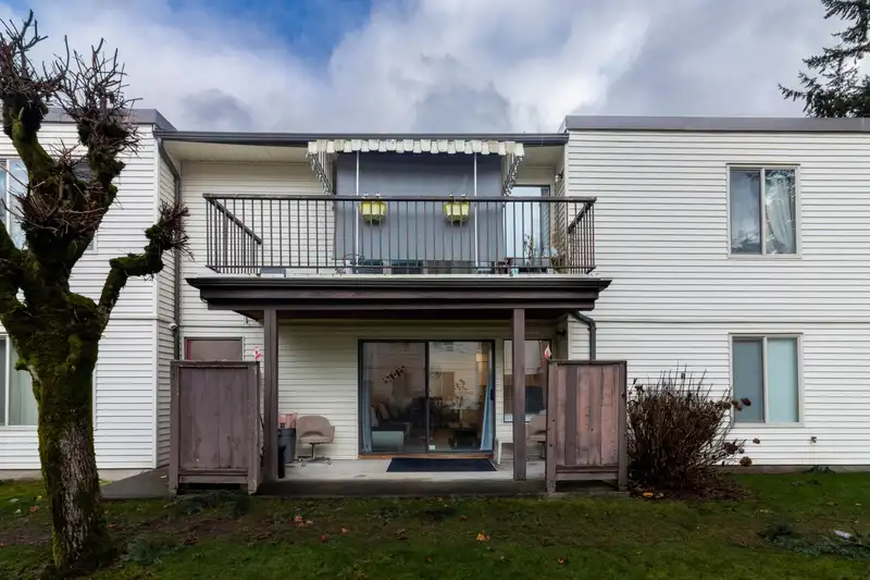 12 7115 134 STREET - photo 1 of 15