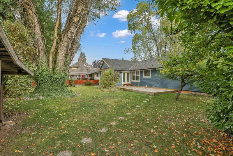 9671 153A STREET - photo 1 of 25