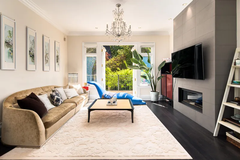 3988 ANGUS DRIVE - photo 3 of 24