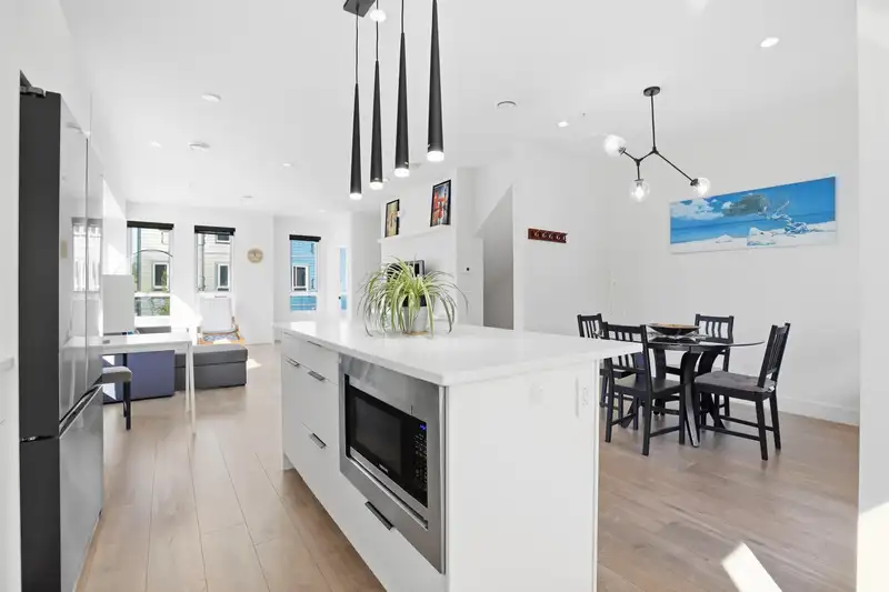 38 11851 232 STREET - photo 2 of 39