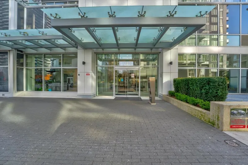 3805 13350 CENTRAL AVENUE - photo 2 of 22