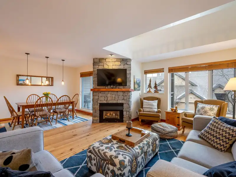 14 2641 WHISTLER ROAD - photo 1 of 21