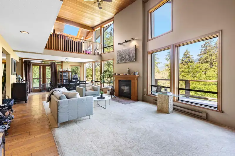 3456 MAIN AVENUE - photo 4 of 25