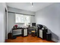 4517 46A STREET - thumbnail 18