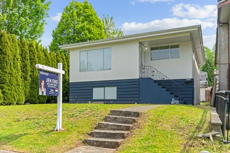 5702 LANCASTER STREET - photo 1 of 29