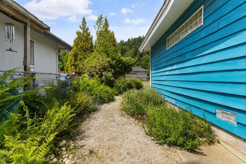 34282 CATCHPOLE AVENUE - photo 3 of 30