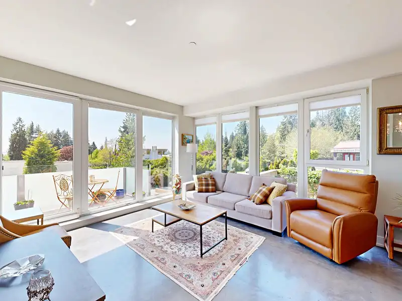 201 650 EVERGREEN PLACE - photo 1 of 40
