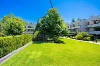 305 15313 19 AVENUE - thumbnail 2