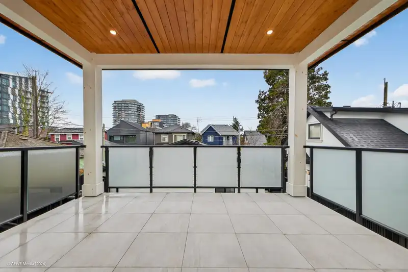 1554 W 66TH AVENUE - photo 2 of 21