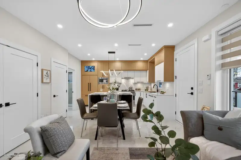1554 W 66TH AVENUE - photo 4 of 21