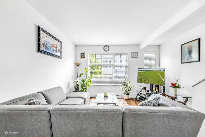 20 5858 142 STREET - photo 2 of 27