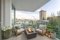 205 1717 BAYSHORE DRIVE - thumbnail 3