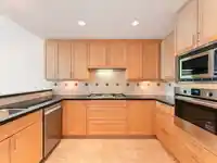 205 1717 BAYSHORE DRIVE - thumbnail 7