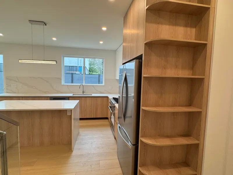 967 52 A STREET - photo 4 of 25