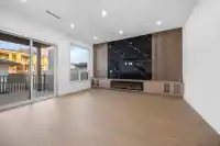 9452 118 STREET - thumbnail 3