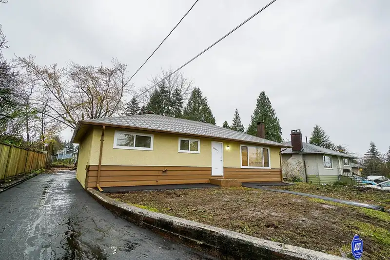 15144 CANARY DRIVE - photo 4 of 27