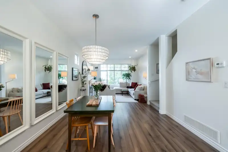 49 18839 69TH AVENUE - photo 4 of 37