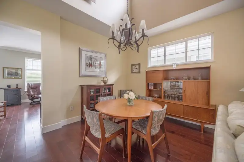 14 5900 FERRY ROAD - photo 3 of 33