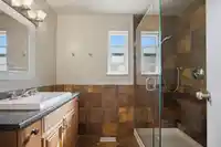 4057 MARINE DRIVE - thumbnail 18